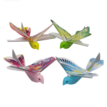 2019 Cheapest E-Bird Toy Free Flying Bird Without Remote Controller Electronic Children Toys for Christmas Promotion Gift